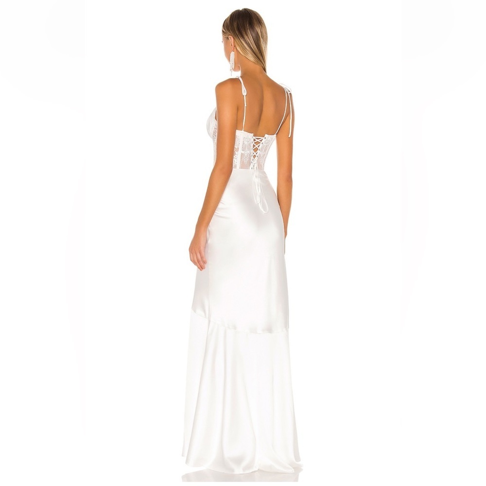 Calla Lily Gown - Picture 2 of 13